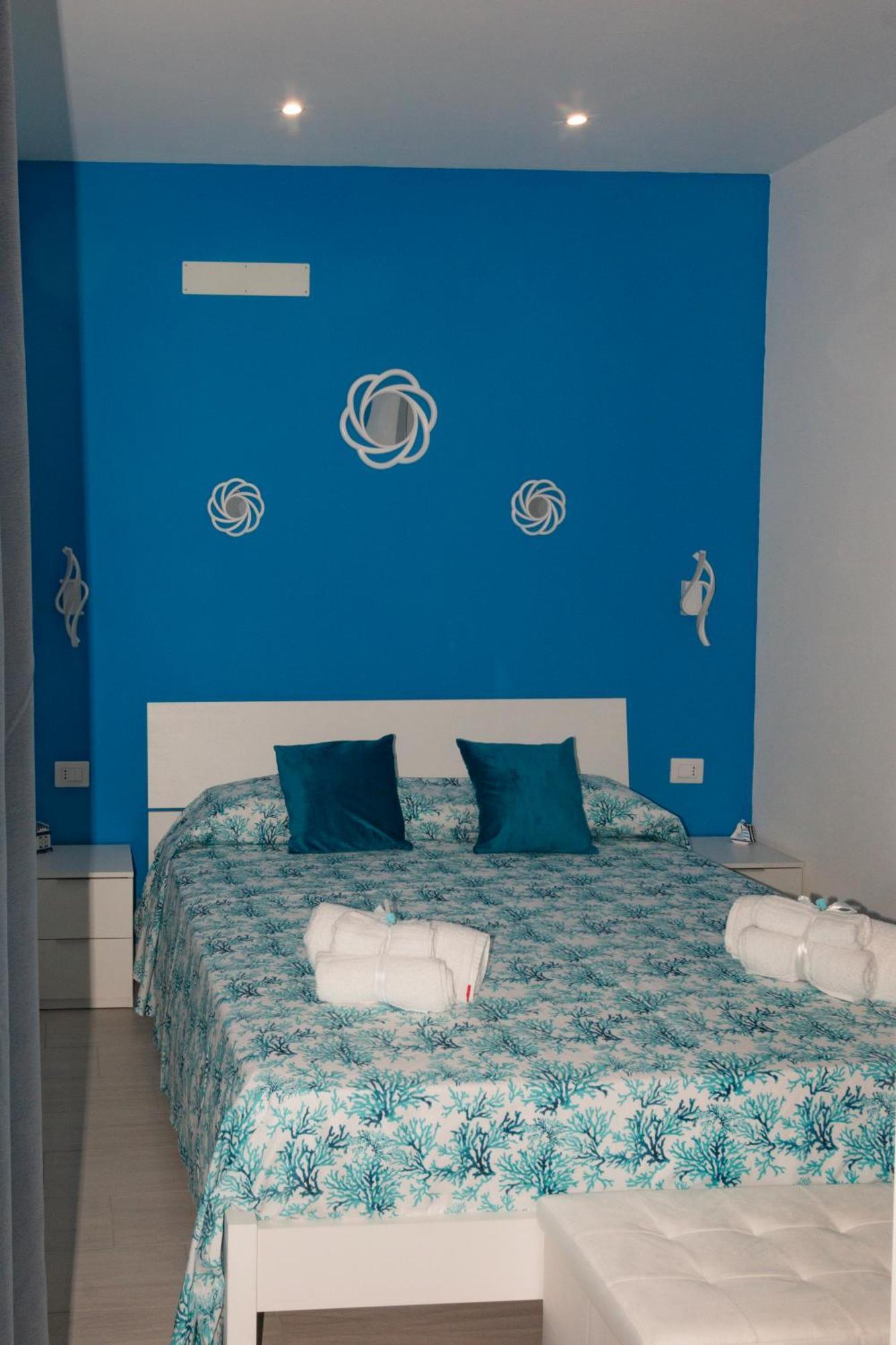 Lido Azzurro Sea Apartments Carini Extérieur photo